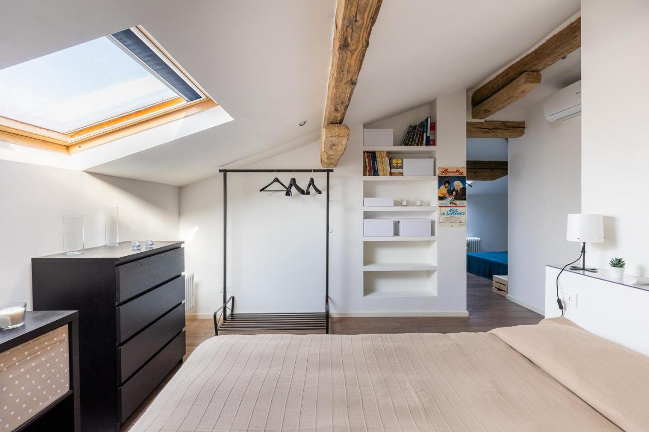 Апартаменты Italy Prestigious Historical Attic In Болонья Экстерьер фото