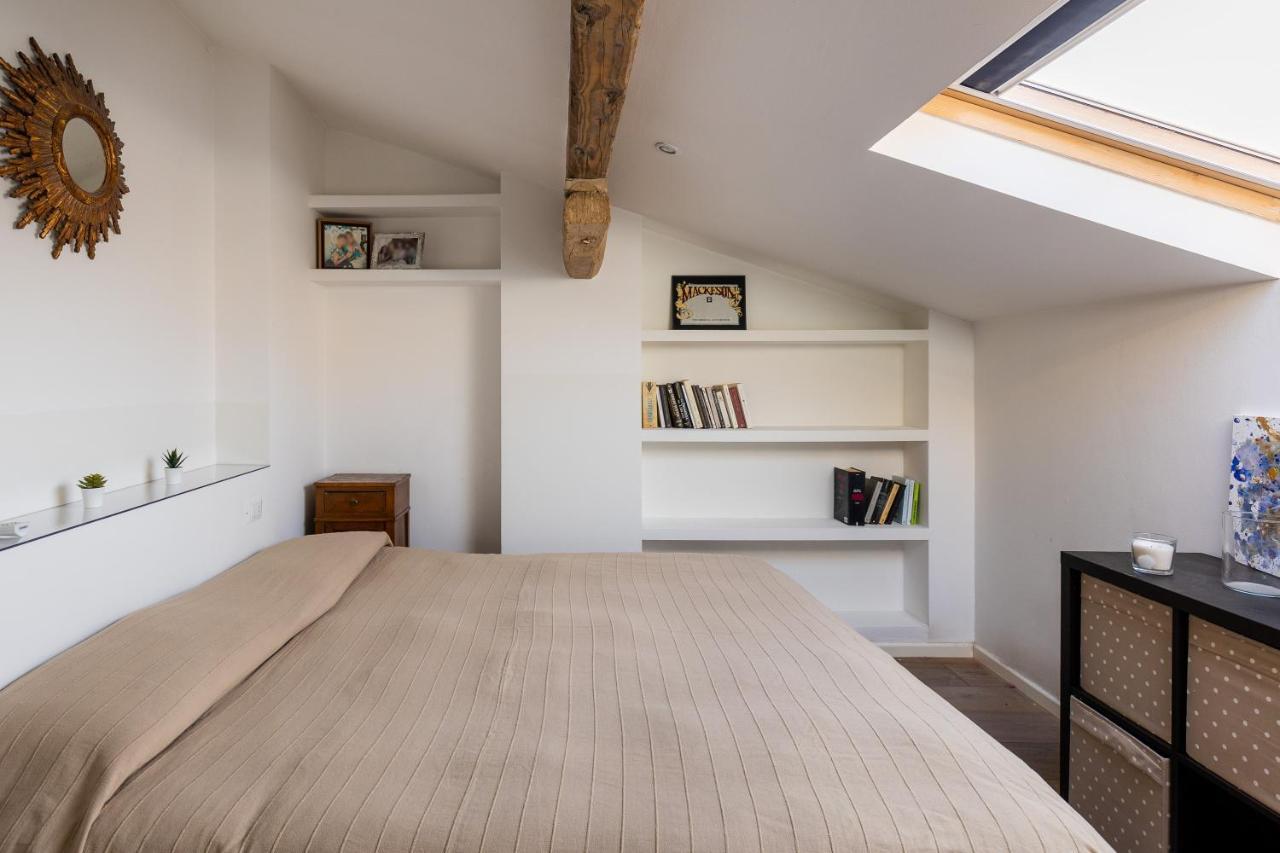 Апартаменты Italy Prestigious Historical Attic In Болонья Экстерьер фото