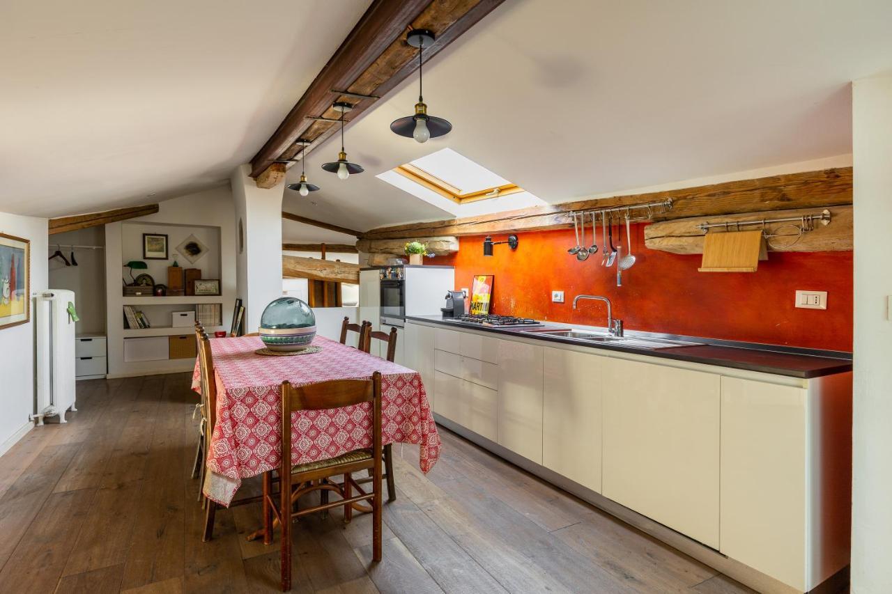 Апартаменты Italy Prestigious Historical Attic In Болонья Экстерьер фото